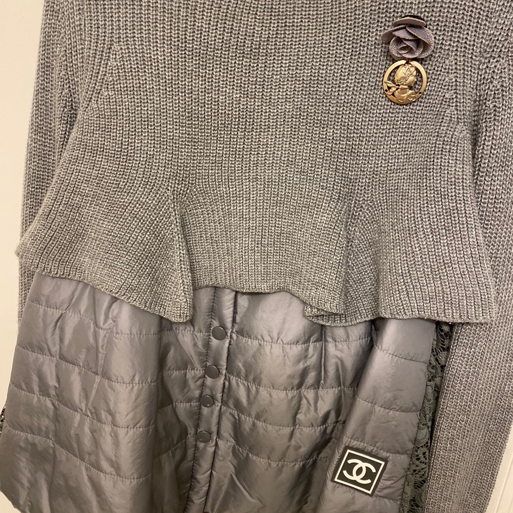 Chanel sweater